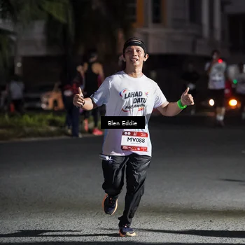 Runner Photo 7809284