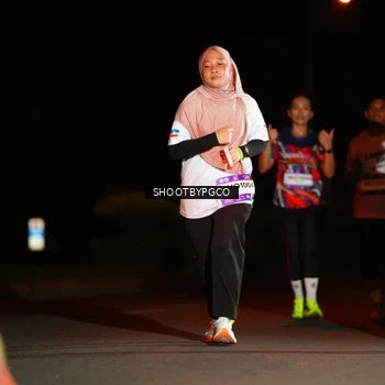 Runner Photo 7809289