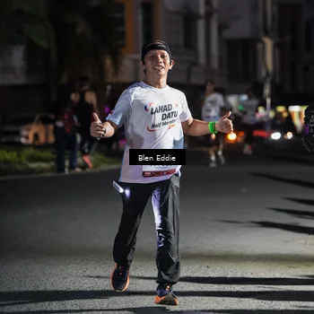 Runner Photo 7809290