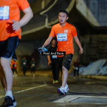 Runner Photo 7809315
