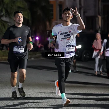 Runner Photo 7809359
