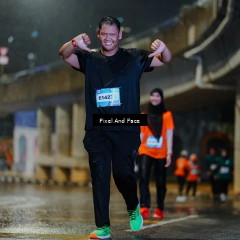 Runner Photo 7809379