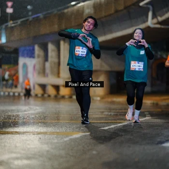 Runner Photo 7809420