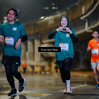 Runner Photo 7809424
