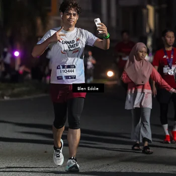 Runner Photo 7809433