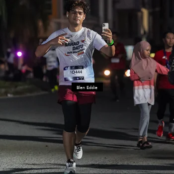 Runner Photo 7809444