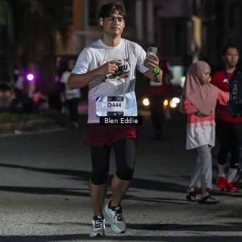 Runner Photo 7809446