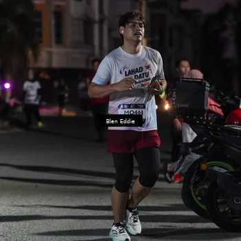 Runner Photo 7809472