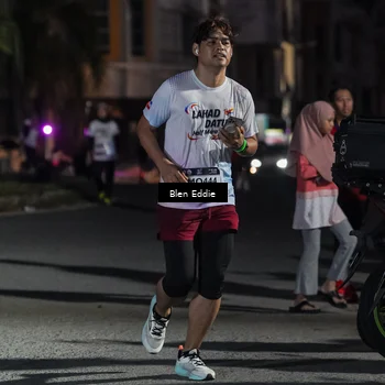 Runner Photo 7809502