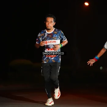 Runner Photo 7809529