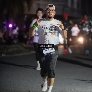 Runner Photo 7809532