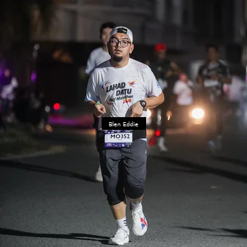 Runner Photo 7809566