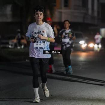 Runner Photo 7809569
