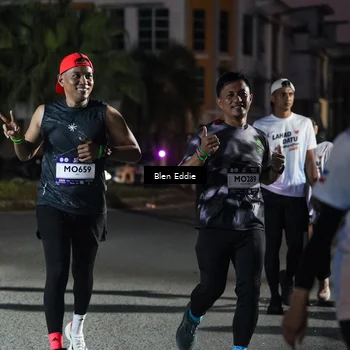 Runner Photo 7809593