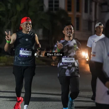 Runner Photo 7809602