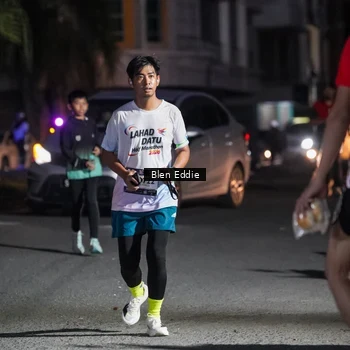 Runner Photo 7809659