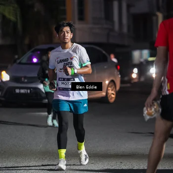 Runner Photo 7809676