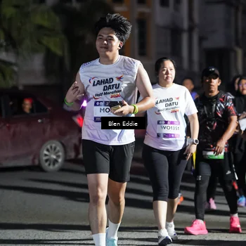 Runner Photo 7809842