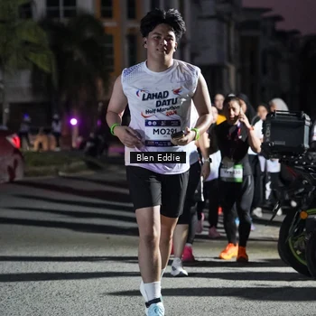 Runner Photo 7809854
