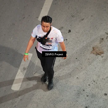 Runner Photo 7809914