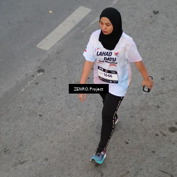 Runner Photo 7809941