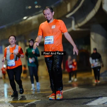 Runner Photo 7809946