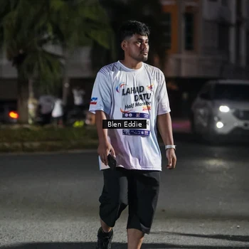 Runner Photo 7809960