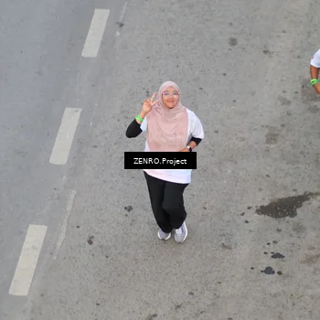 Runner Photo 7809985
