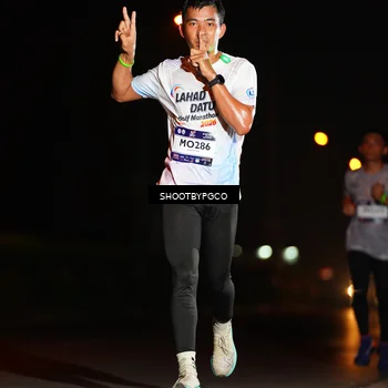 Runner Photo 7810010