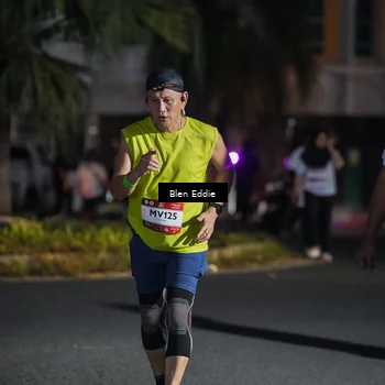 Runner Photo 7810012