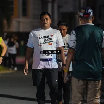 Runner Photo 7810037