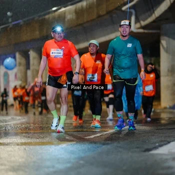 Runner Photo 7810055