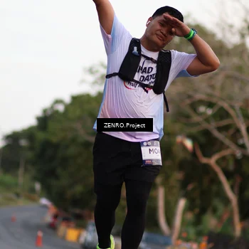 Runner Photo 7810076