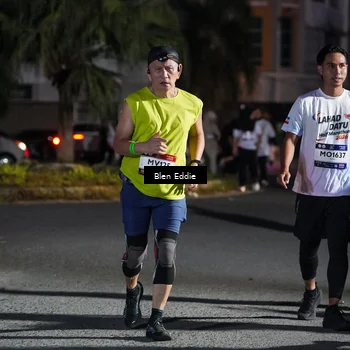 Runner Photo 7810077