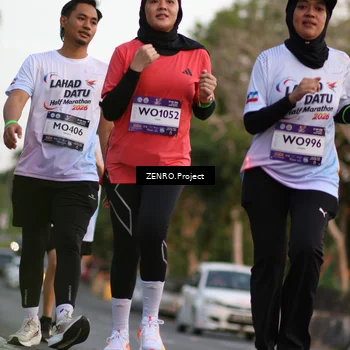 Runner Photo 7810109