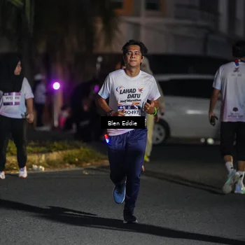 Runner Photo 7810112
