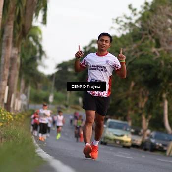 Runner Photo 7810127