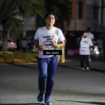 Runner Photo 7810135