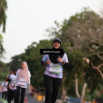 Runner Photo 7810150