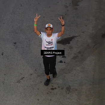 Runner Photo 7810157