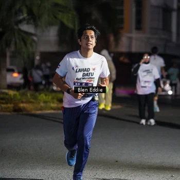 Runner Photo 7810181