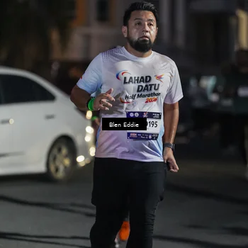 Runner Photo 7810200