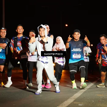 Runner Photo 7810212