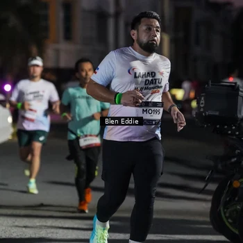 Runner Photo 7810232