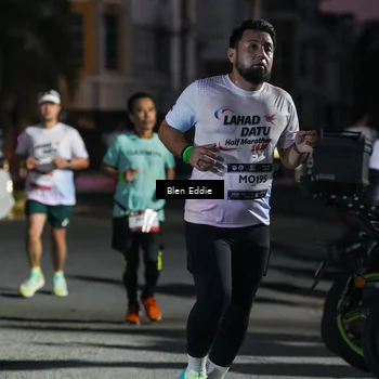 Runner Photo 7810241