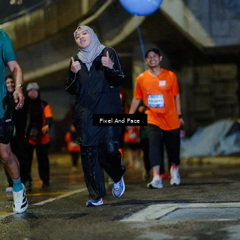 Runner Photo 7810244