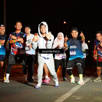 Runner Photo 7810249