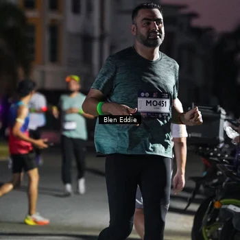 Runner Photo 7810266