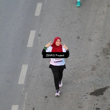 Runner Photo 7810279