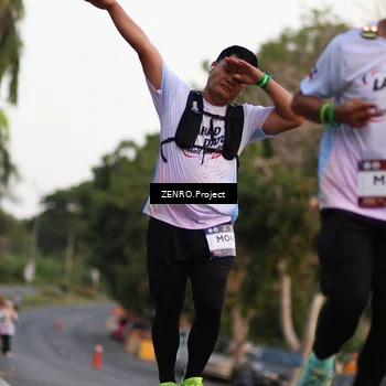 Runner Photo 7810287